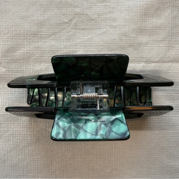 HP 💛 Lululemon Skinny Scrunchies + Extra Large Clip Hair Accessories Bundle - Picture 6 of 8